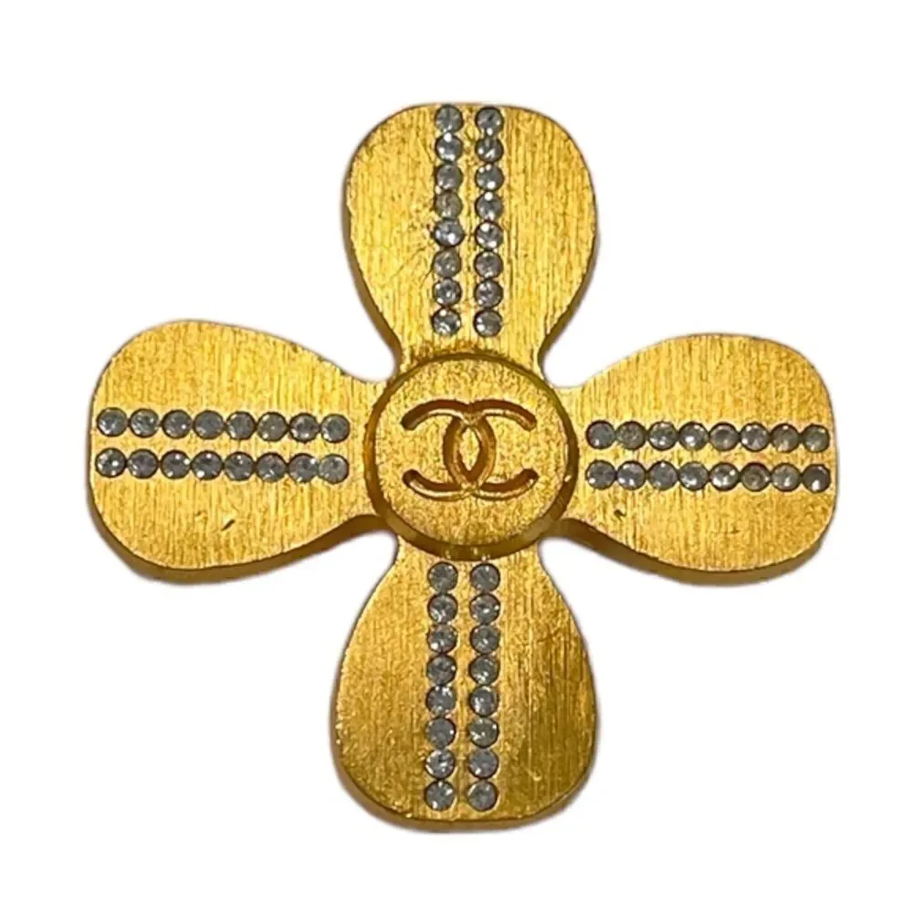 CHANEL STUNNING Vintage Gold & Crystal CC Logo RARE Clover 🍀 Brooch
